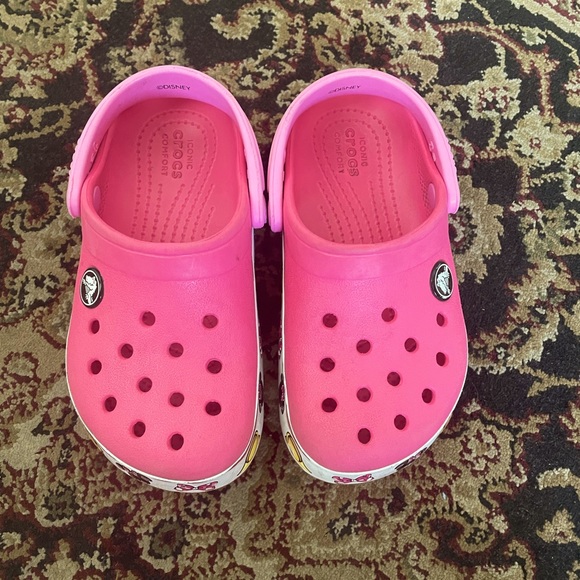 Pink Minnie Mouse Crocs - Picture 1 of 4